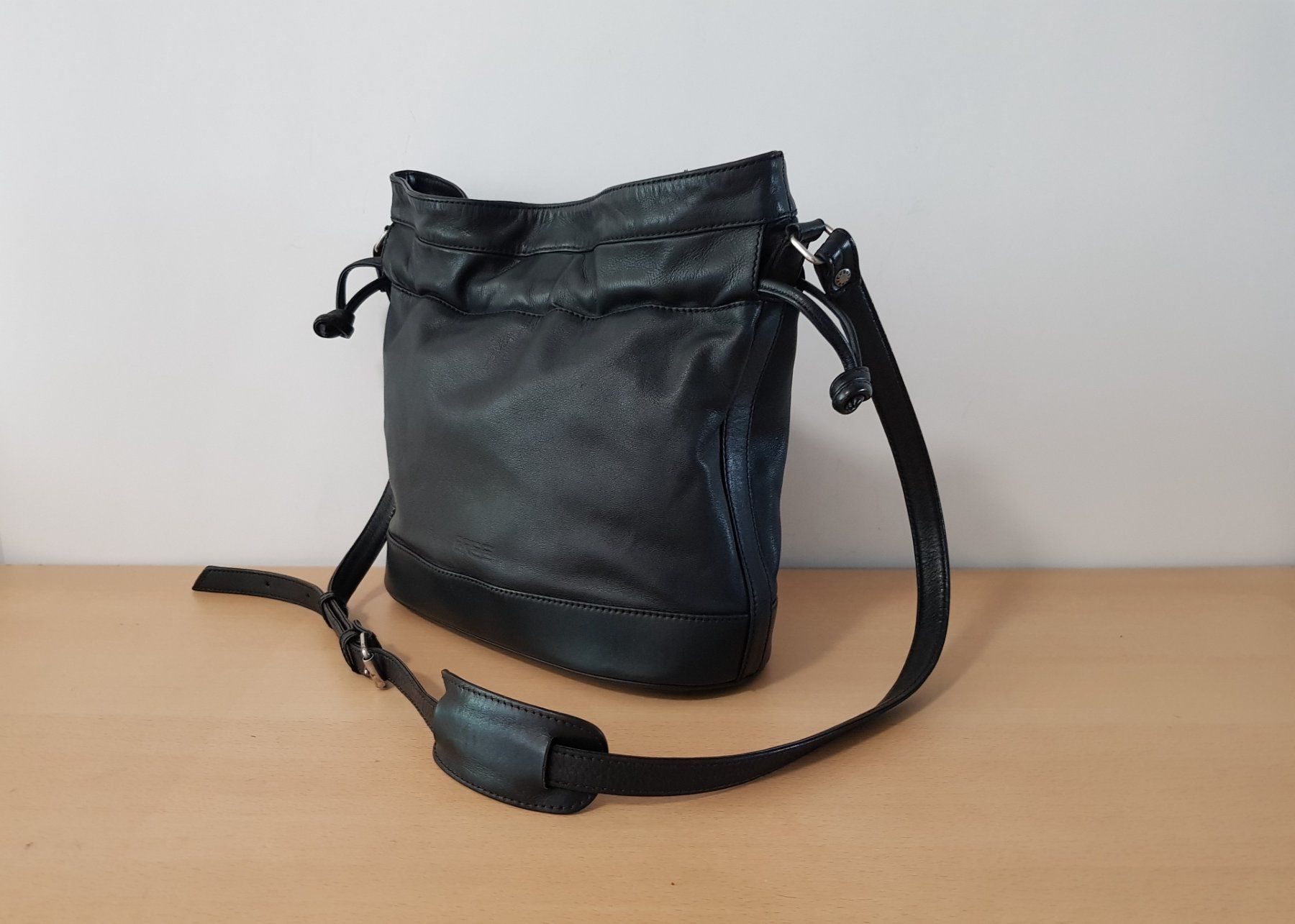 Bree Borse da donna: Bree Beuteltasche/Umhängetasche – Usato da Basel venduto da fafa68 1