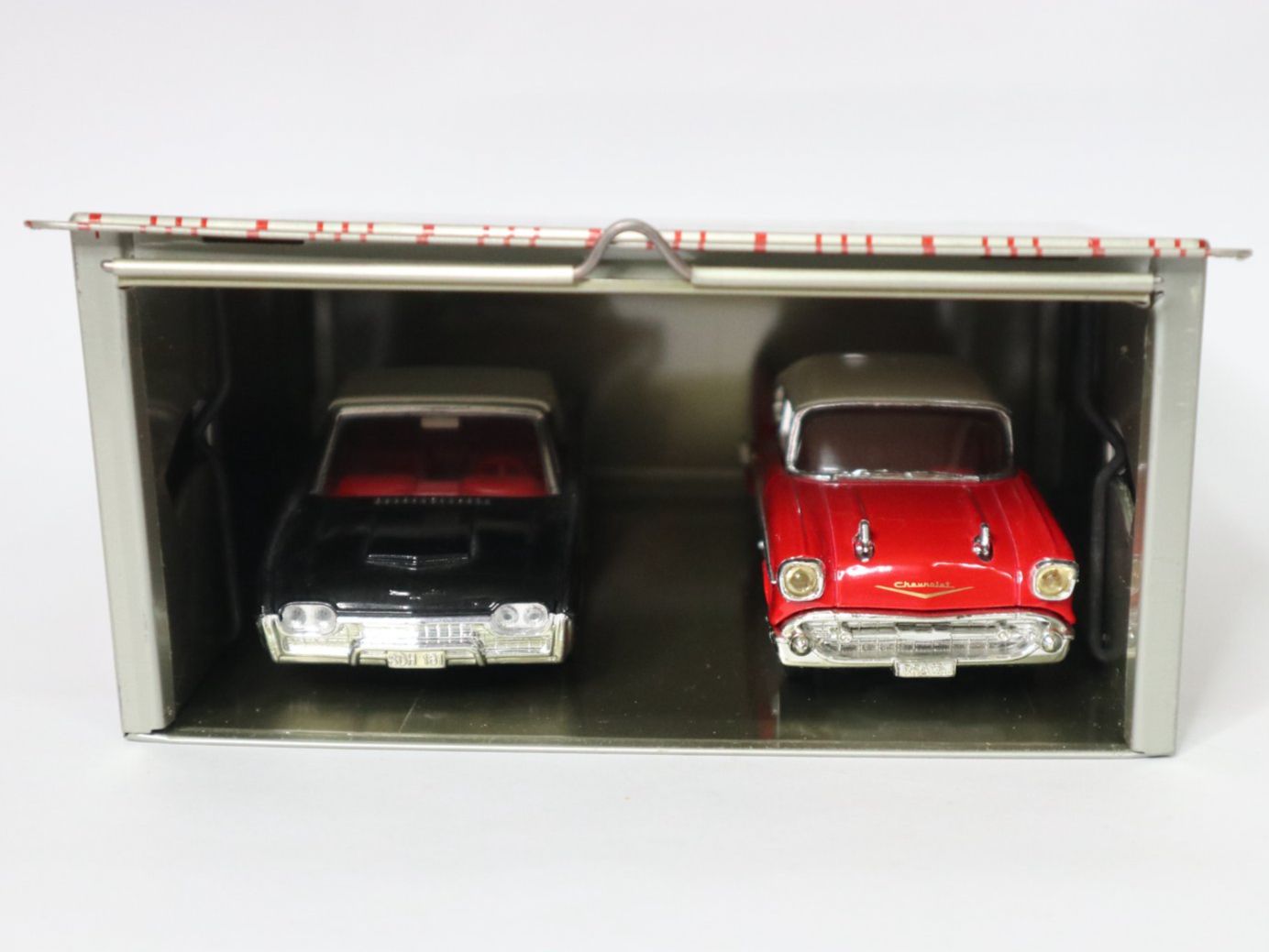 Jouets: Blech Doppelgarage  Garage unbespielt Tschechien – Neuf (Voir description) à Eschenbach SG par Astalavista 3