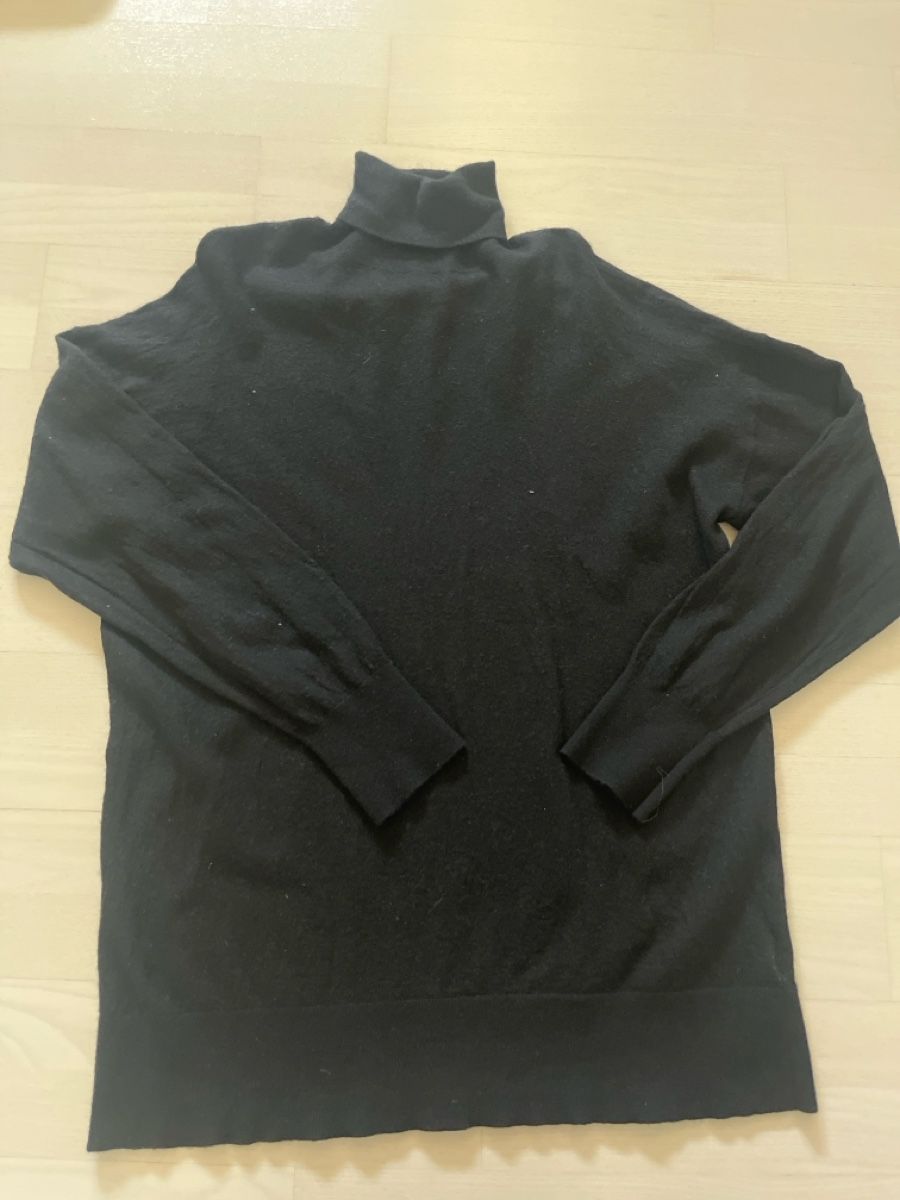 Massimo Dutti Pullover & Sweatshirts: Massimo Dutti black Woolmix sweater Gr L – Gebraucht aus Esslingen von Yanafuchs