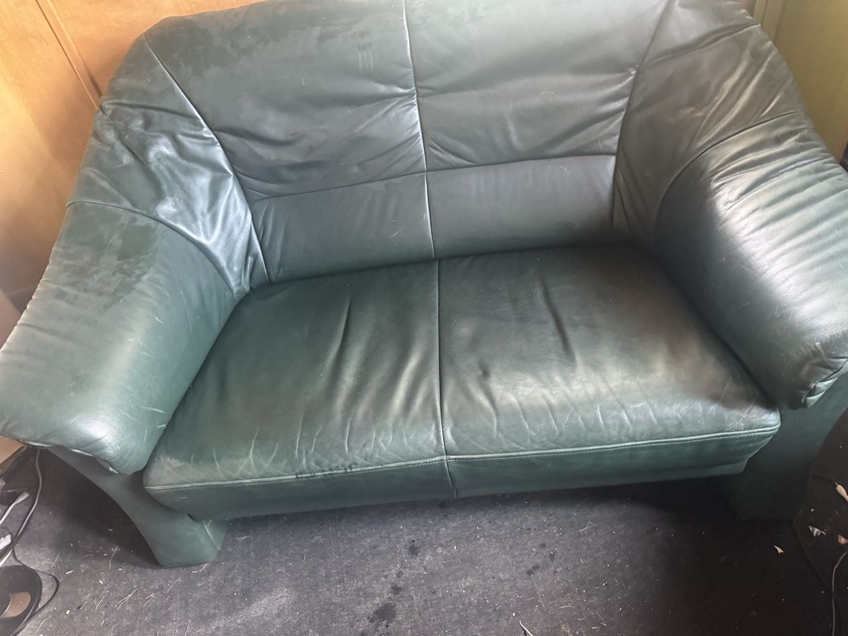 Sofas: Ledersofa – Gebraucht aus Horriwil von Carrera68 4