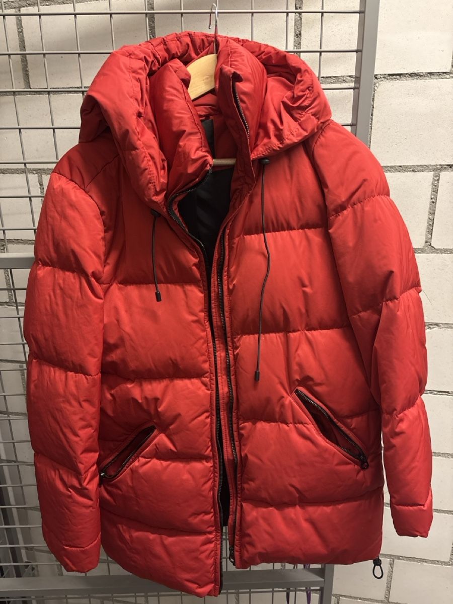 Zara Giacche: Winterjacke Zara Grösse S rot – Usato da Zürich venduto da mimiale