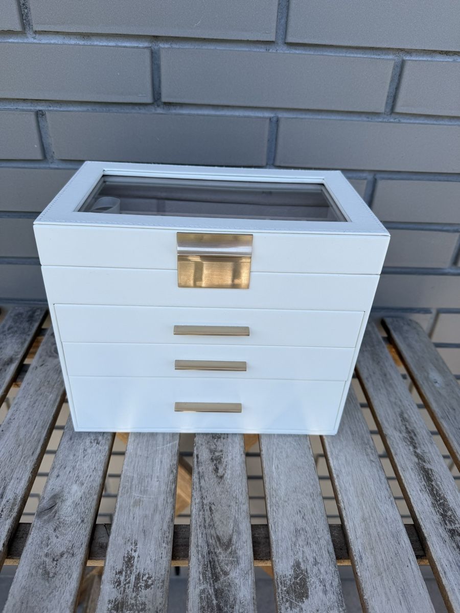 Portagioie: Schmuckbox – Usato da Luzern venduto da Aistee 3