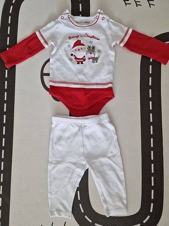 Rotes Weihnachts-Outfit / Set  Größe 62/68 (2-6M)