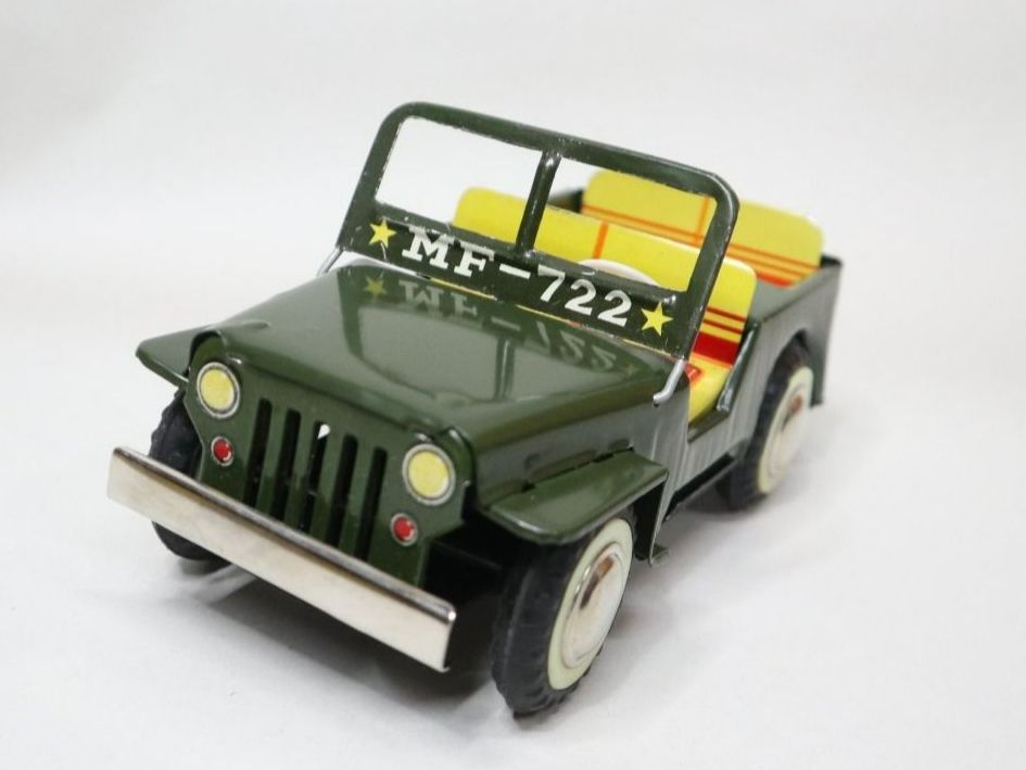 Blechauto Land Rover Army Jeep Schwungrad unbespielt 1