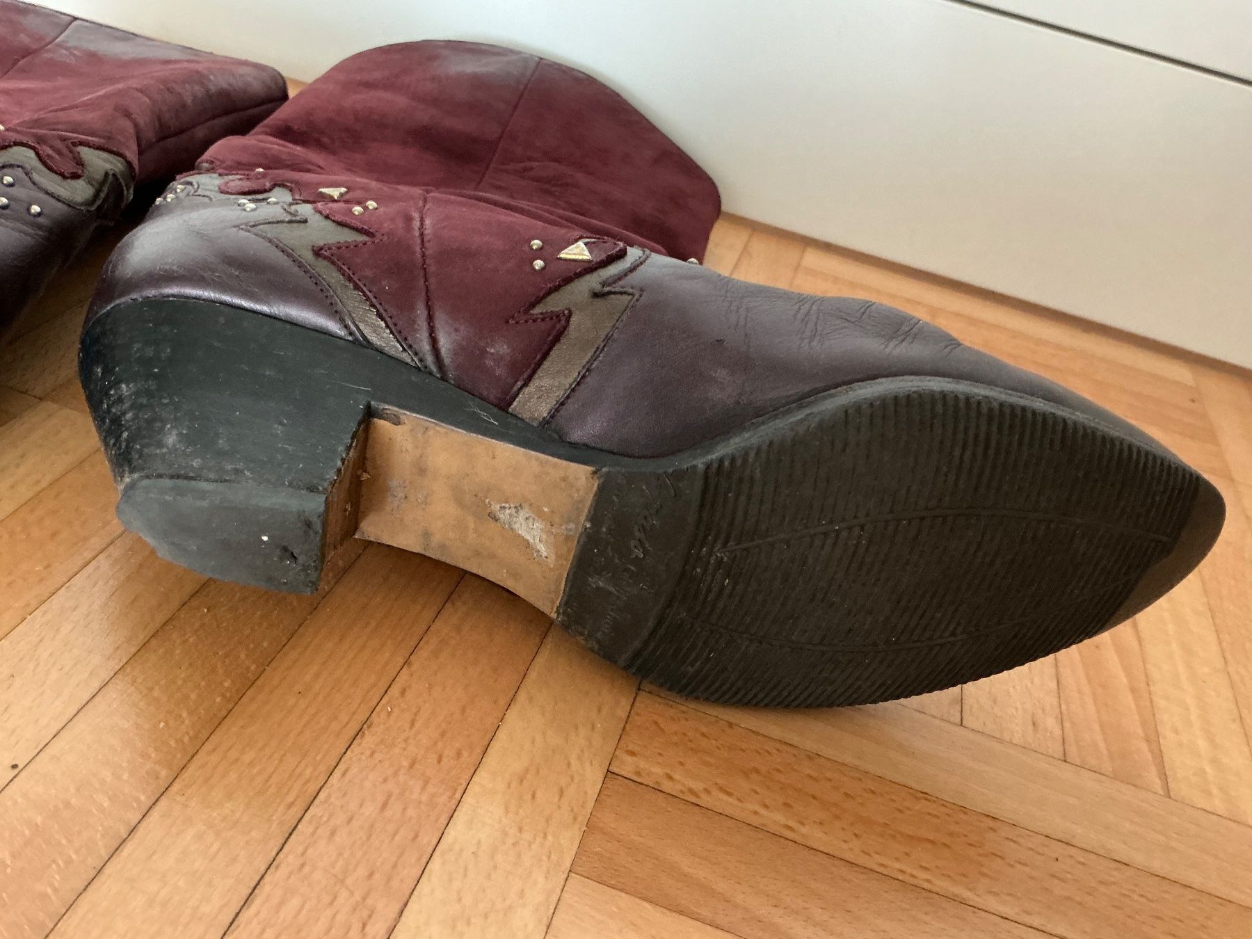 Scarpe da donna: Vintage Stiefel,Grösse 36, Leder – Usato da Zürich venduto da Mia712 4