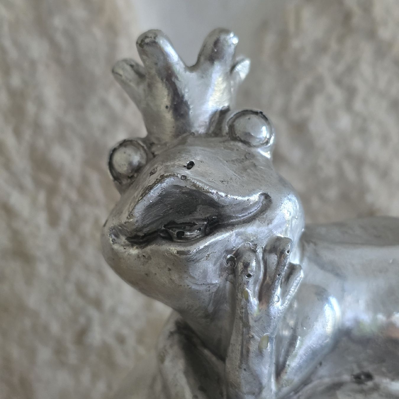 Statuette: Froschkönig Figur silberfarben  – Usato da Rheinsulz venduto da Gilea 5
