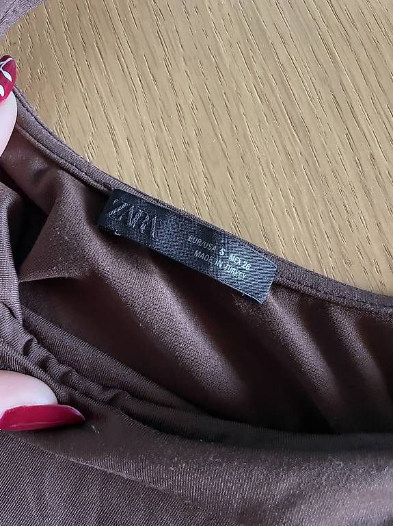 Top: Body Zara S nuovo  – Usato da Balerna venduto da lis_qx6r 1