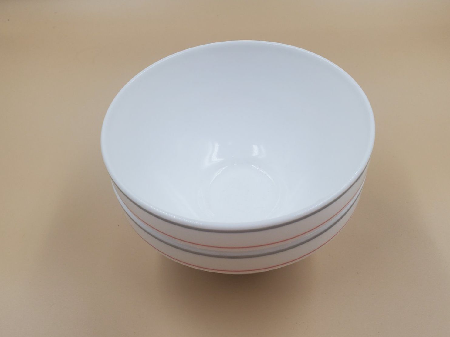 Ciotole: Paire de bols opaline blanche Arcopal – Usato da Rennaz venduto da La_malle_du_dauphin 2