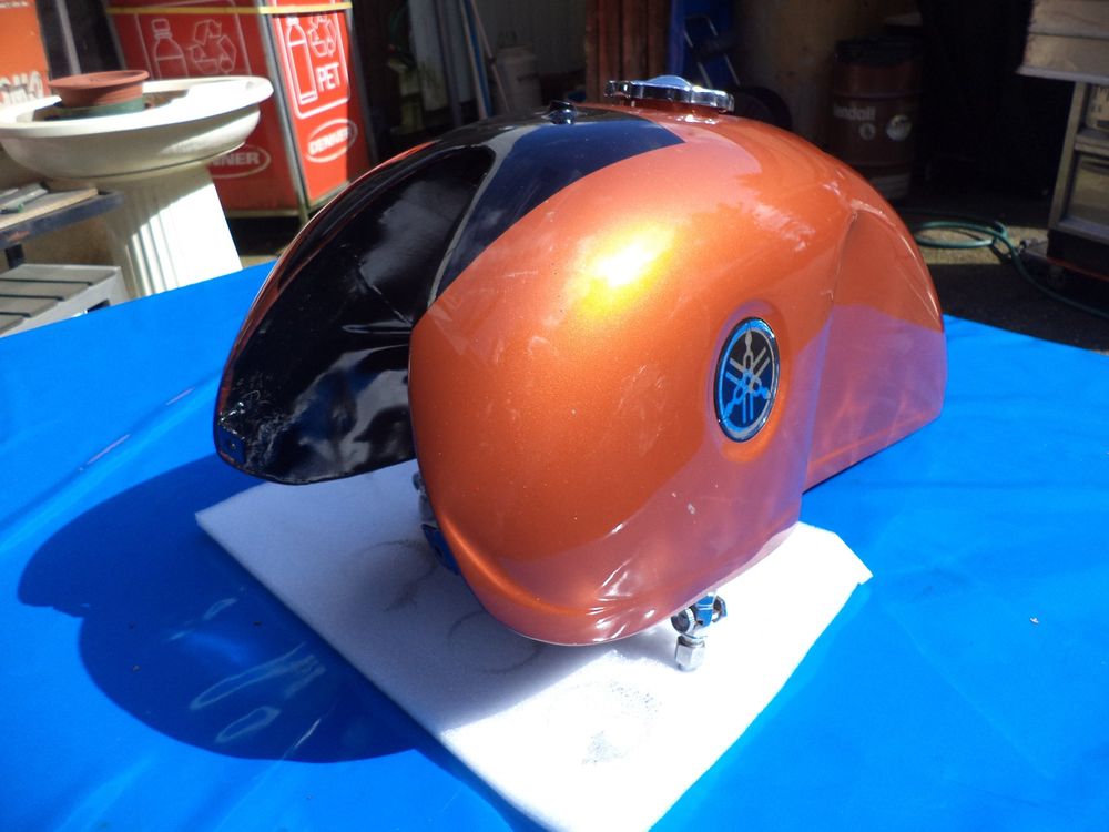 Motorrad Cafe Racer Tank für div. Motorräder (Gebraucht) in Oetwil am ...