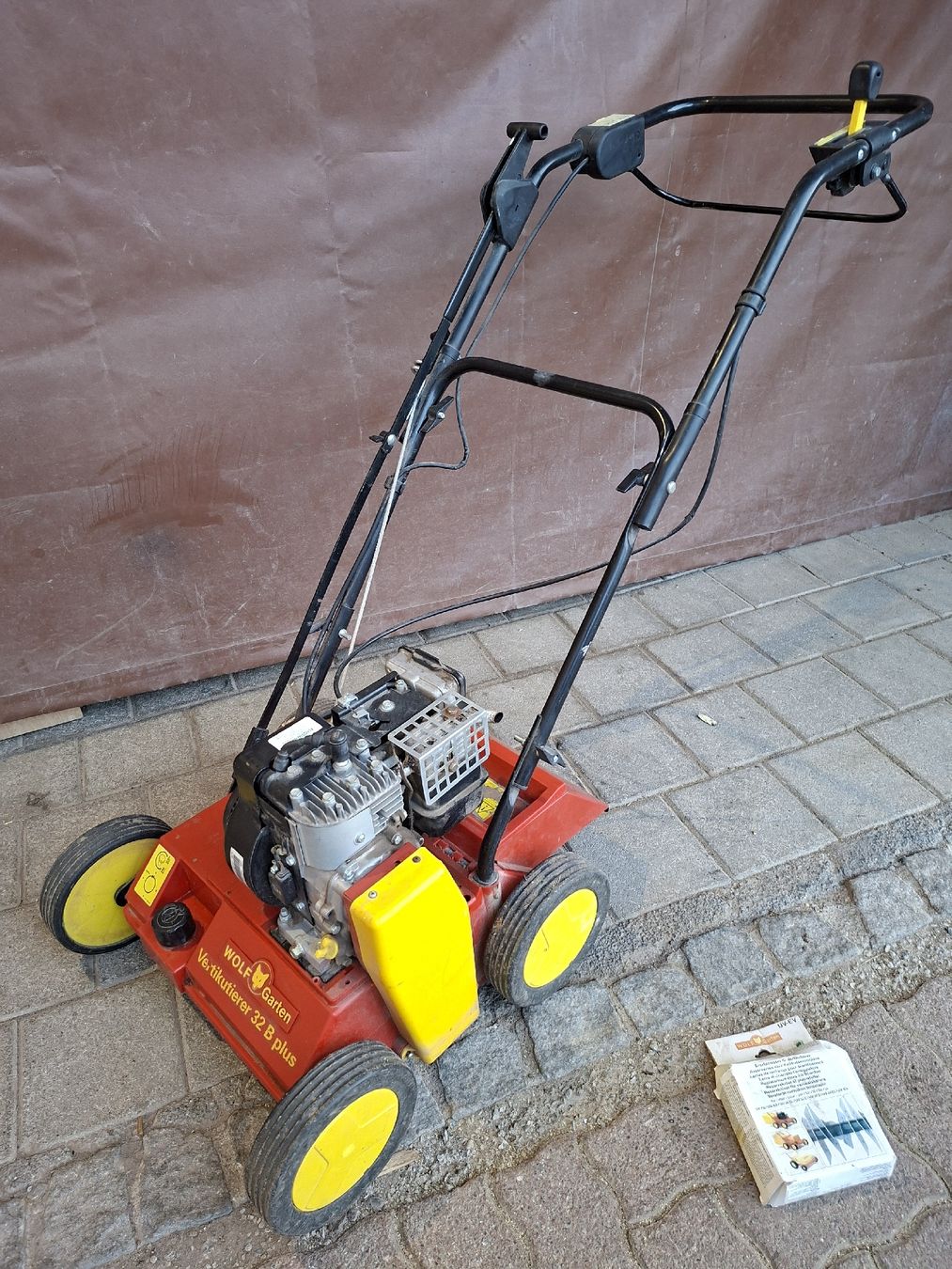 Wolf Garten Attrezzi per la lavorazione del suolo: Wolf Garten Vertikutierer 32 B Plus – Usato da Niederuzwil venduto da Dakitiki 2