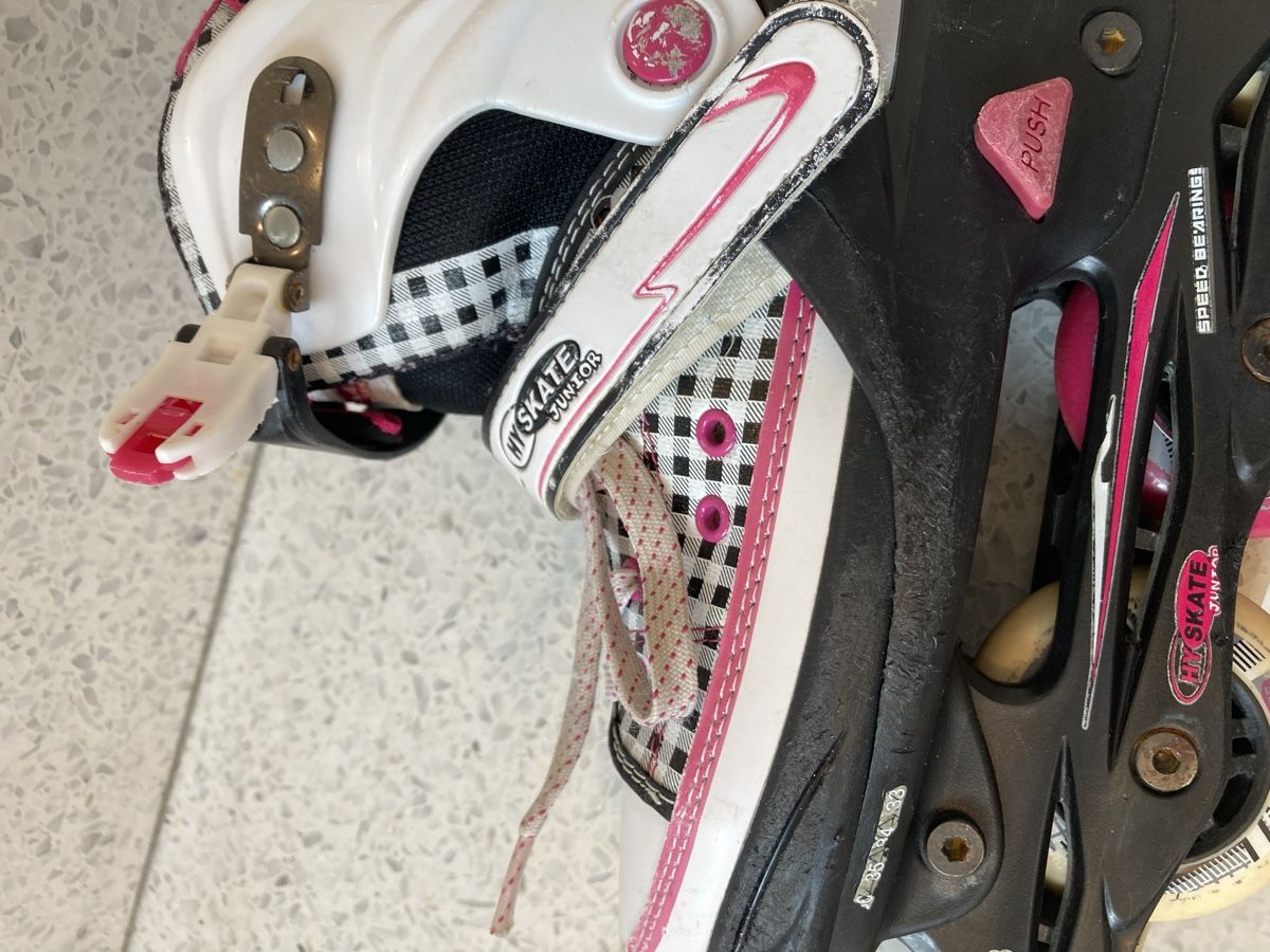 Pattini in linea & Pattini a rotelle: Rollerblades grössenverstellbar 33-36 – Usato da Luzern venduto da Aldabema 7