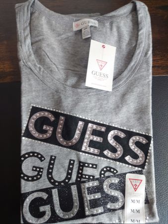 Guess T-shirt Size M, nuova con tag