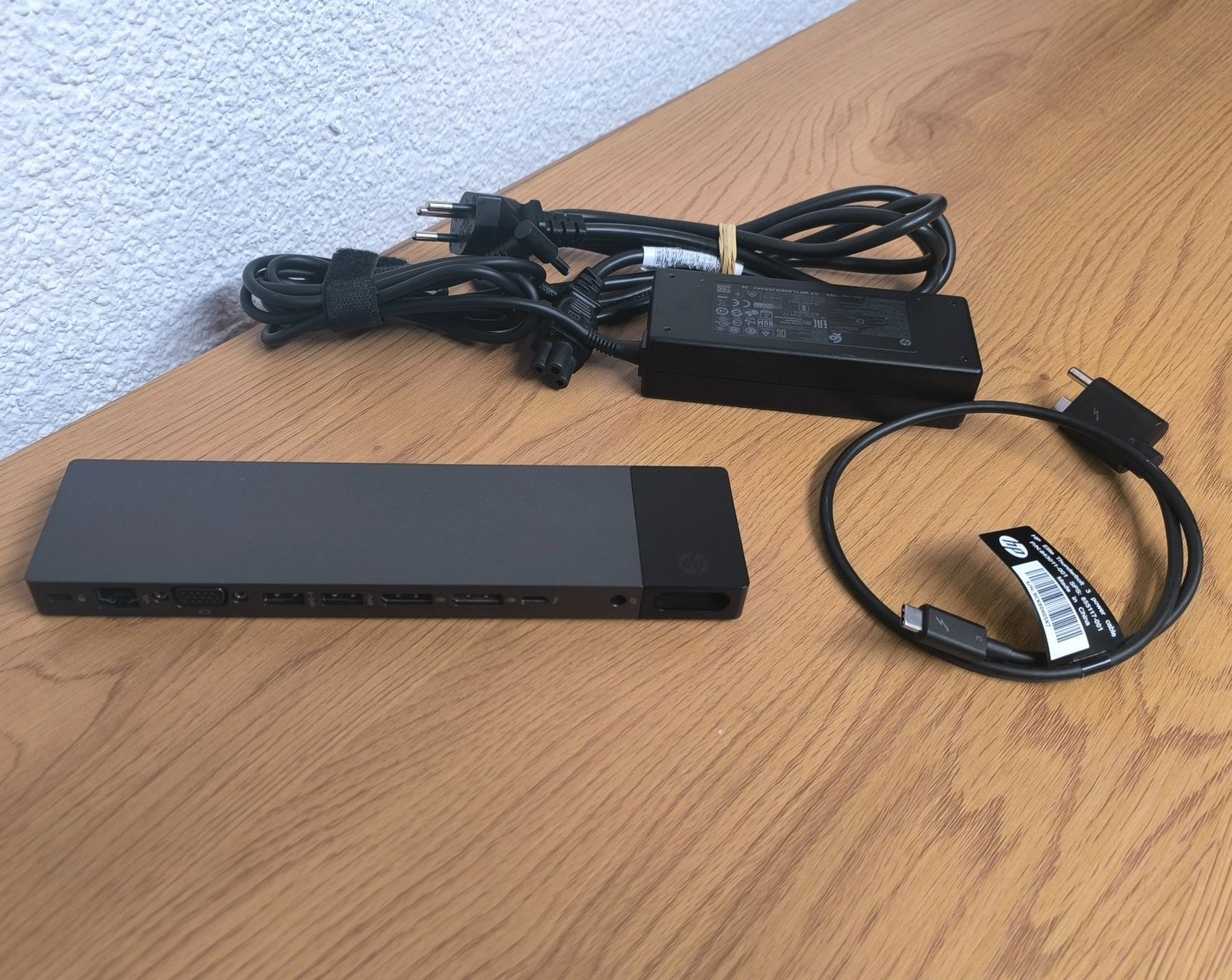 Hewlett Packard Docking station: Dockingstation, HP Elite und ZBook Thunderbolt 3 – Usato da Wald ZH venduto da 89kingle 1