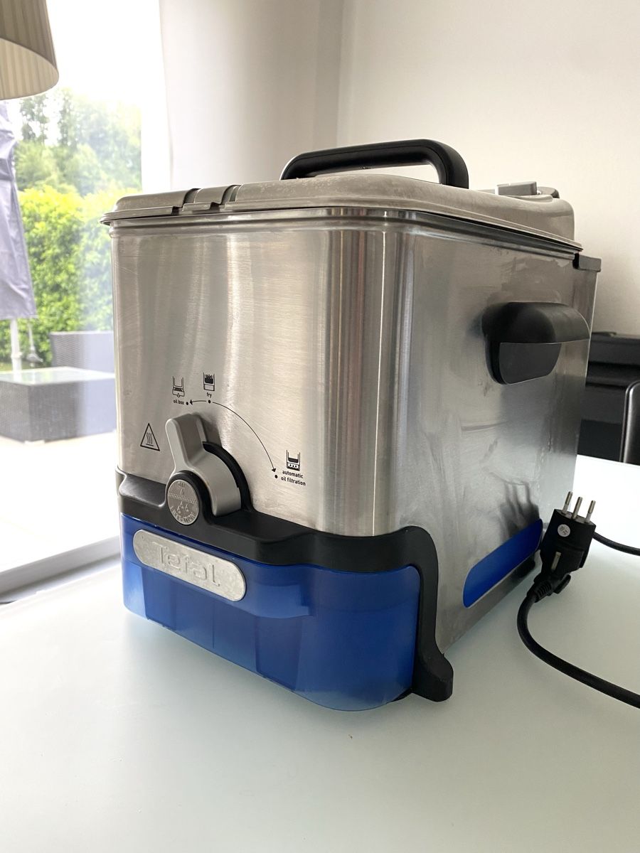 Tefal Elettrodomestici da cucina: Tefal Oleoclean Pro Inox & Design Fritteuse – Usato da Bauma venduto da Angel1011