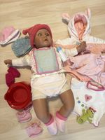 Baby Puppe 55 cm mit viel Zubehör und Kleidern