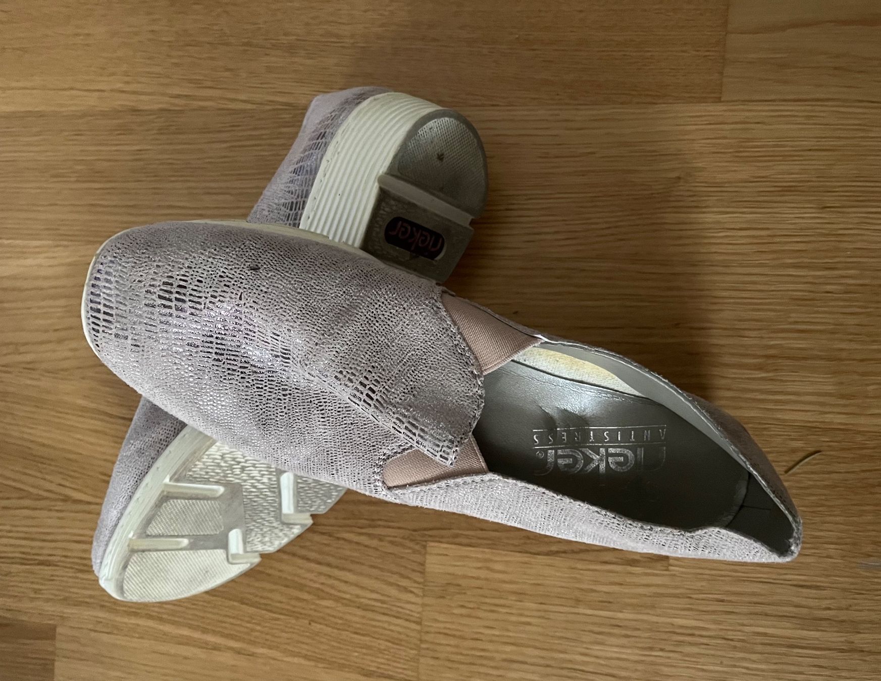 Rieker Scarpe da donna: Halbschuh Rieker rosa Gr. 40 – Usato da Winterthur venduto da Ste_Uho 2
