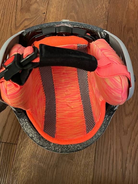 Caschi: Ski Helm Kinder – Usato da Würenlos venduto da ang_jl7g 1