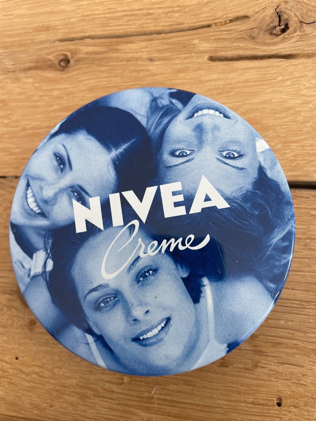 Nivea Autres décorations & accessoires: Vintage Nivea Dose, Blechbüchse – D'occasion à Winterthur par cheerio97