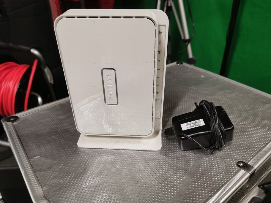 Netgear Modem & Router: Netgear N300 - Wireless Router – Usato da Erlach venduto da thermoflash