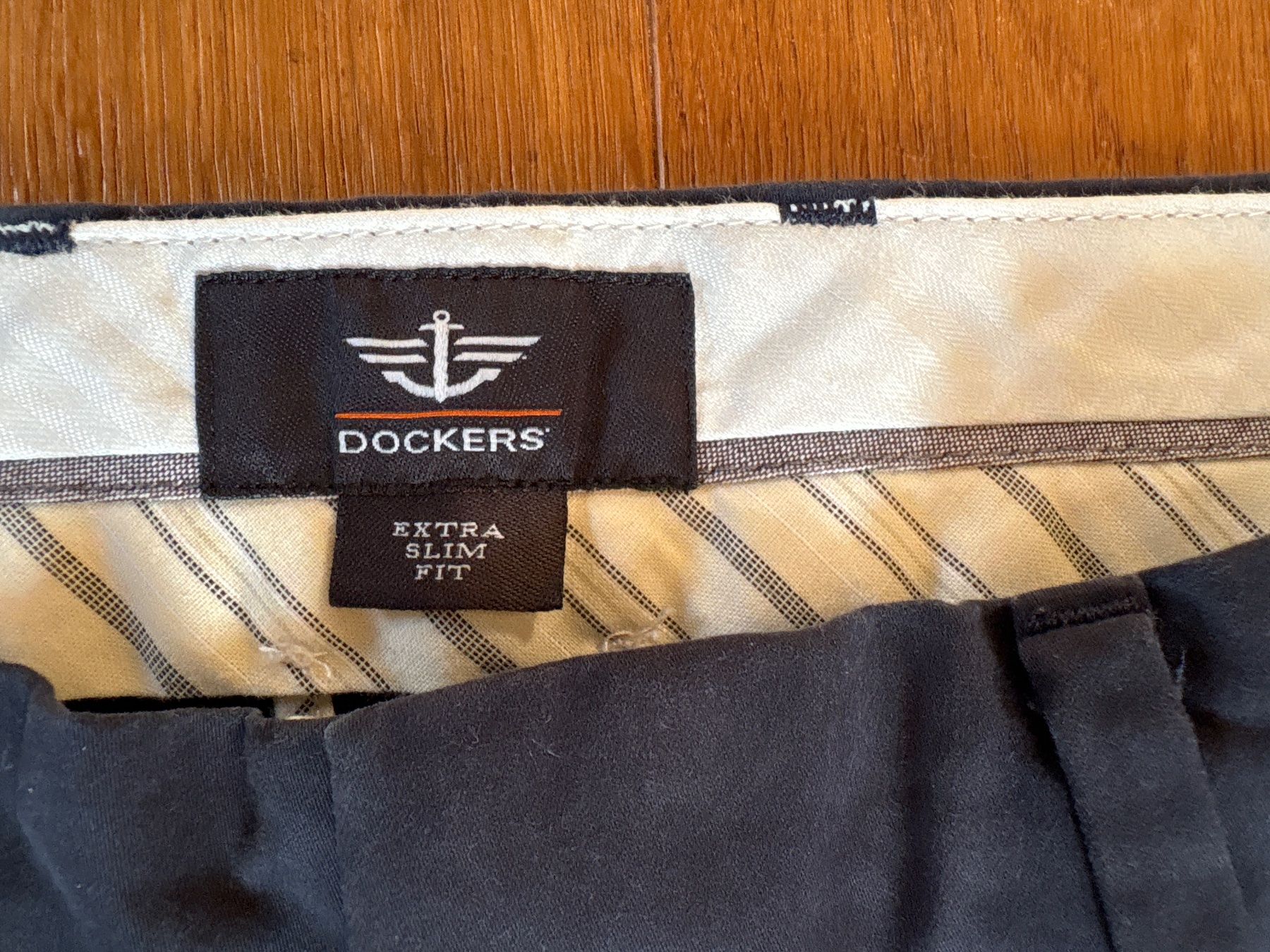 Hosen: Hose Dockers extra slim fit - Grösse 32/32 – Gebraucht aus Elfingen von Huckuck 1