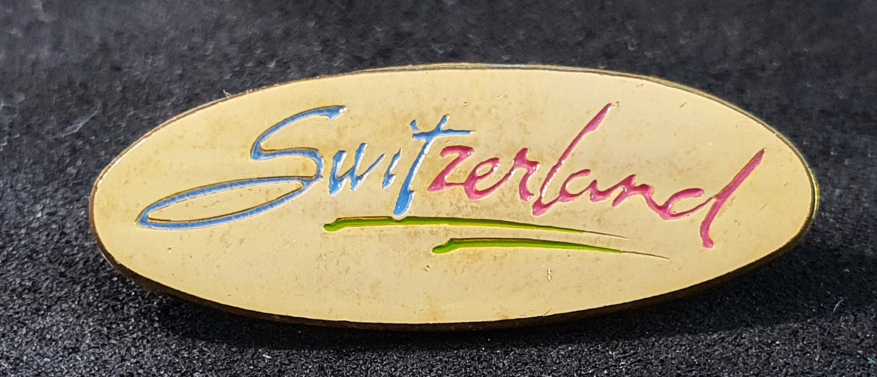 Plaketten & Abzeichen: Z369 - Pin Switzerland – Gebraucht aus Reinach BL von Boston-Verkauf