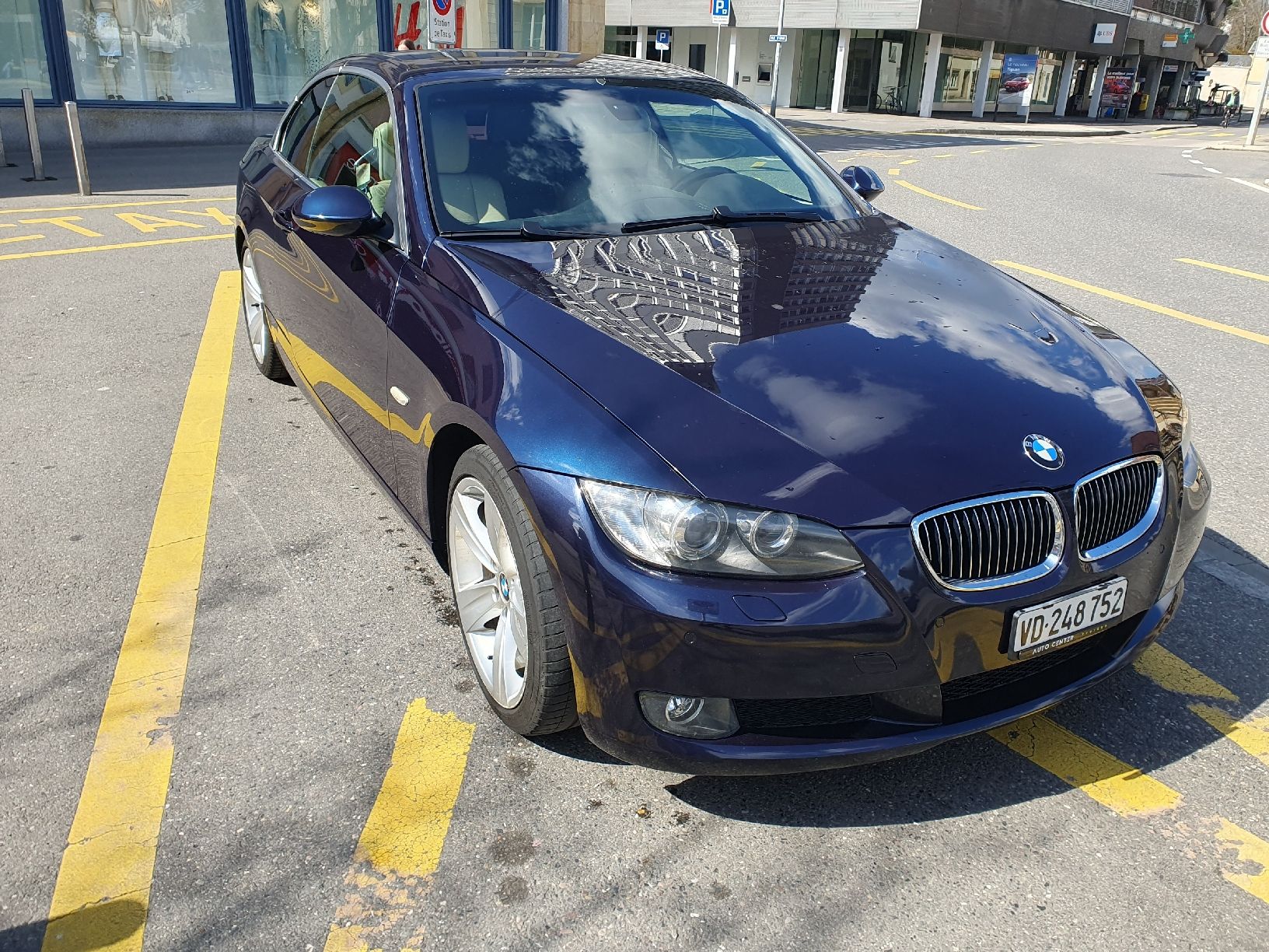BMW Autos: BMW 330I INDIVIDUAL – Gebraucht aus Yverdon-les-Bains von cmilo80 1