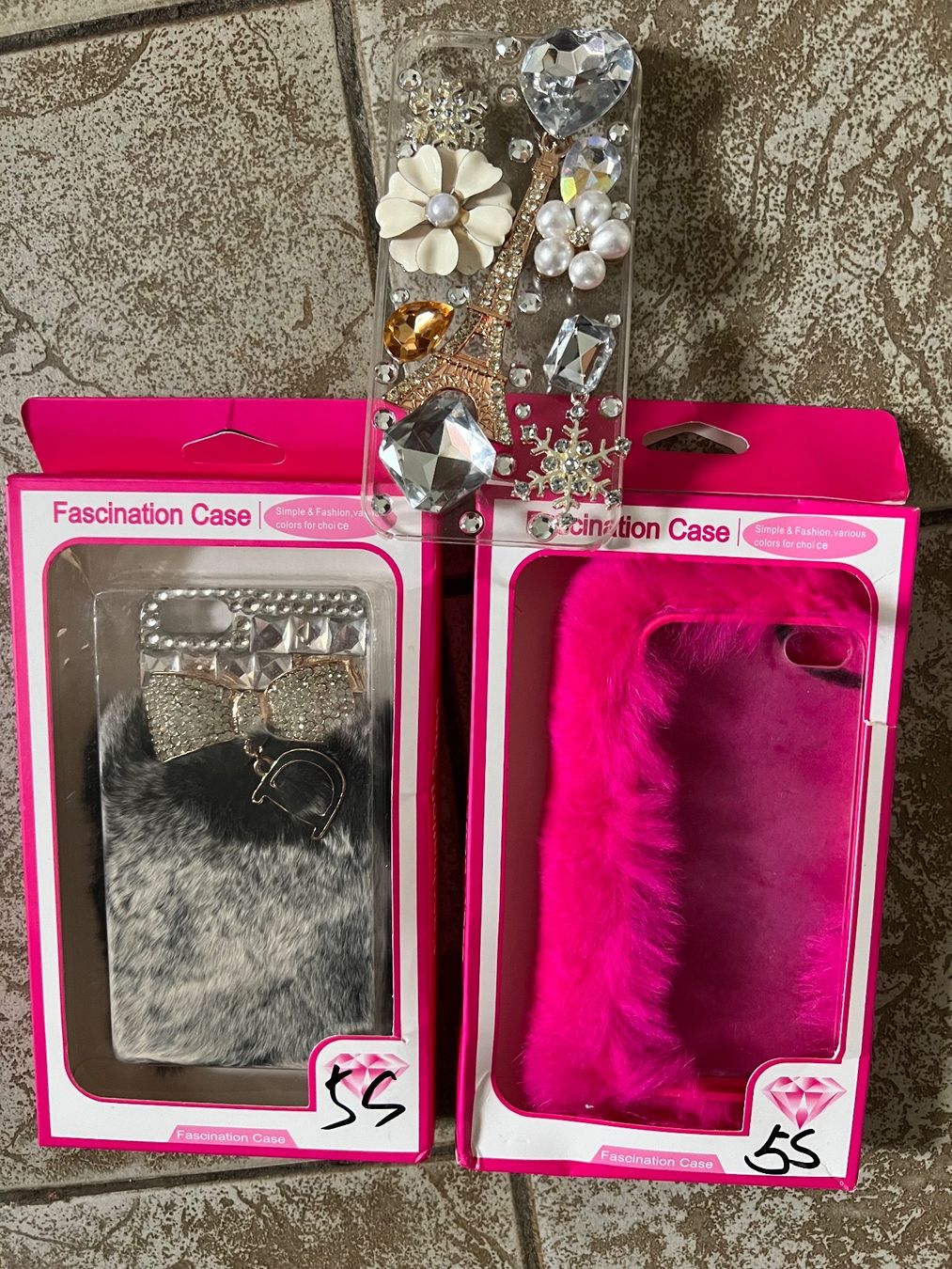 Cover & Protezioni schermo: étuis pour iPhone 5/5s/5c/Se – Nuovo e nell'imballaggio originale da marly venduto da karolline01 1