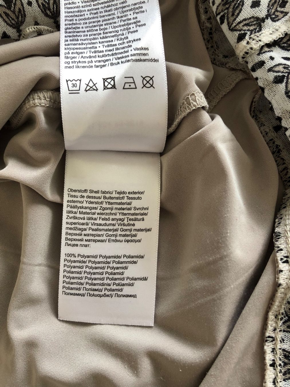 S.Oliver Tops: Top San Oliver Premium taille 36/38 – Gebraucht aus Le Crêt-p-Semsales von staglione69 5