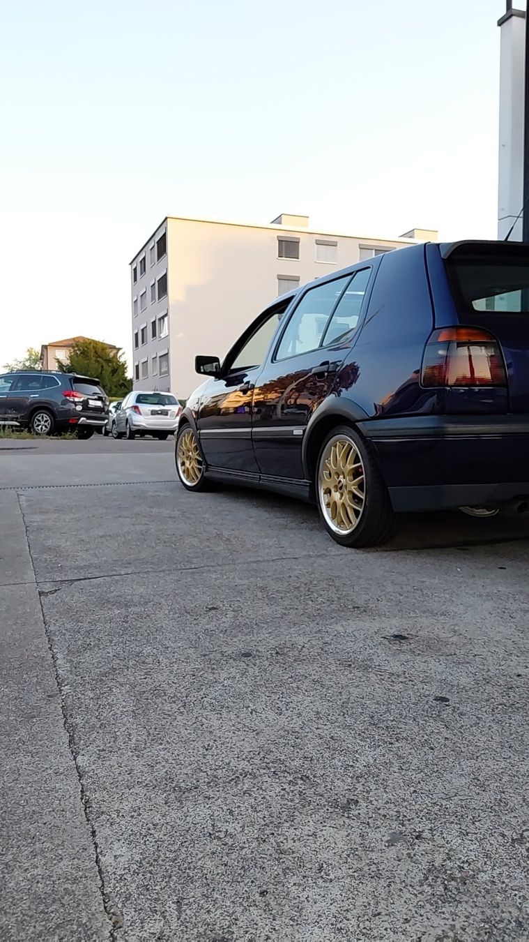 Volkswagen Cerchioni: Originale Golf 3 Jubi Felgen – Usato da Sissach venduto da Toubi22