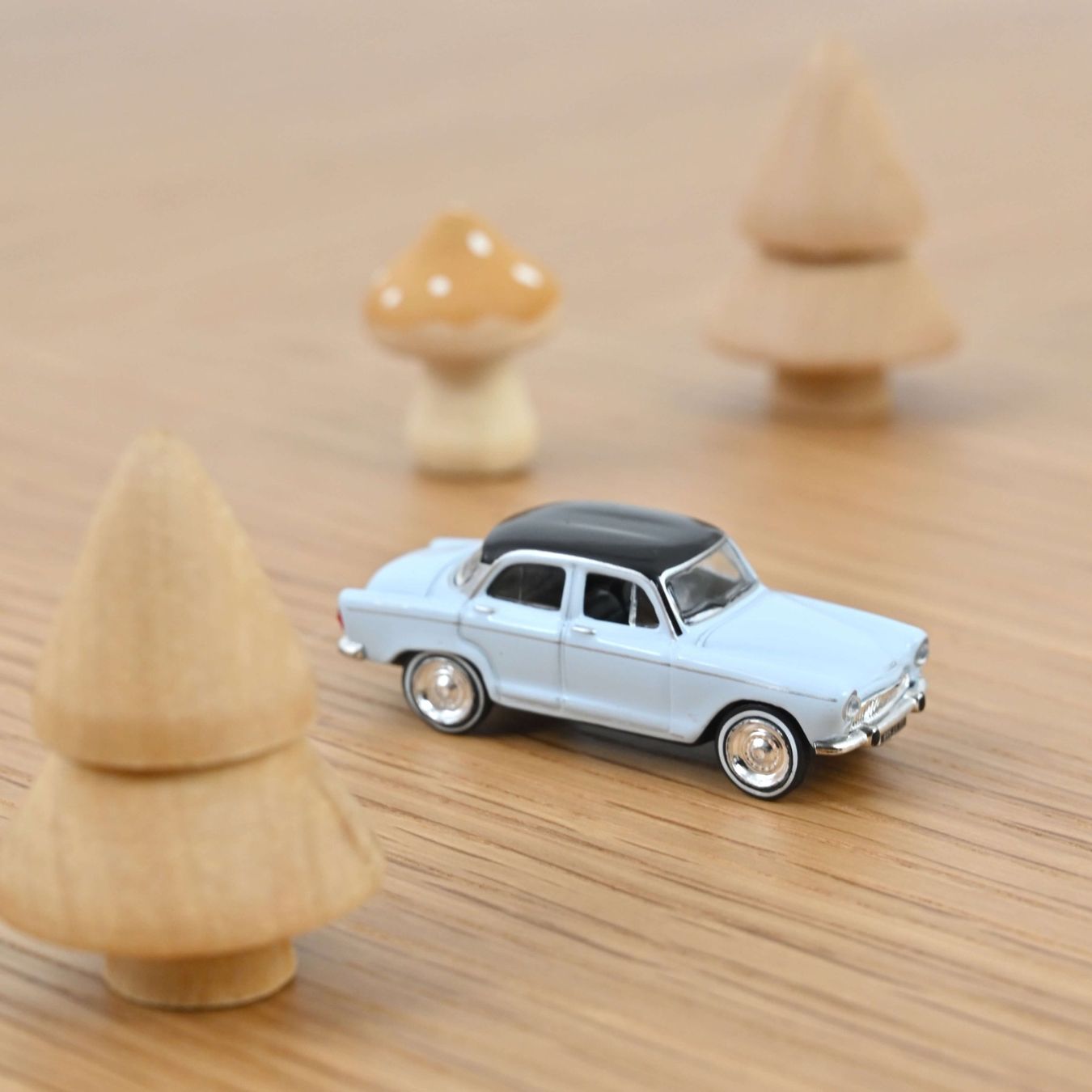 Modelleisenbahnen: SIMCA Aronde -HO – Neu und originalverpackt aus Morges von iljamuromez