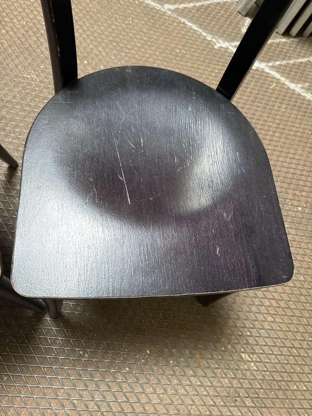 Dietiker Chaises: Dietiker Holzstuhl-Klassiker – D'occasion à Affoltern am Albis par Zapro 3