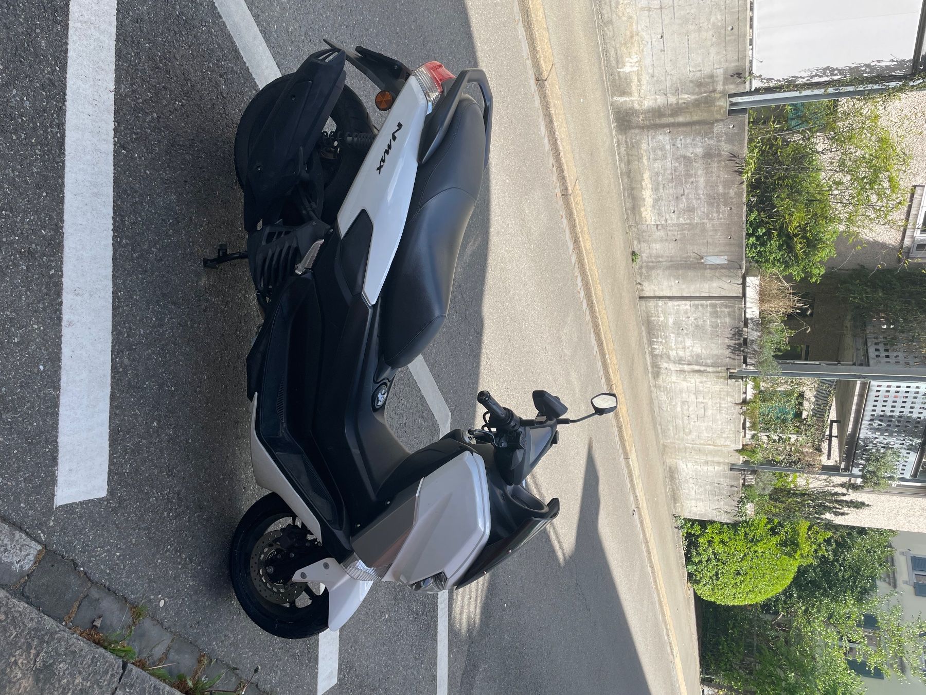 Yamaha Scooter: YAMAHA GPD125 N-Max – Usato da Zürich venduto da art_8c6w 4