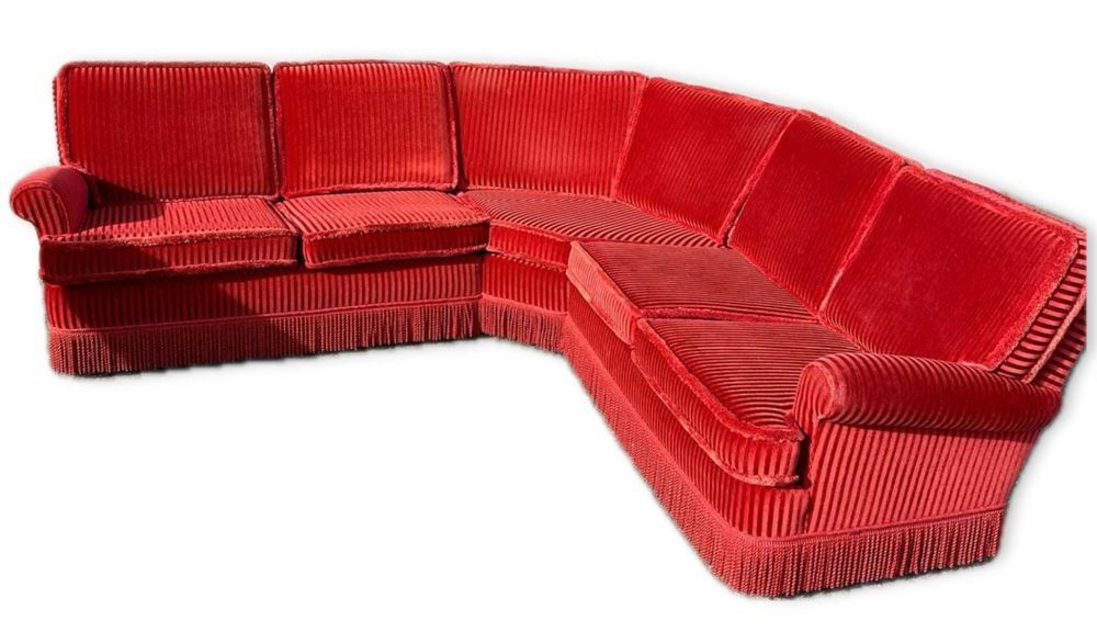 Sofas: Dänisches Ecksofa um 1960, in kirschrotem Möbelvelours – Neuf (Voir description) à Rotkreuz par Angelikiy 1