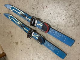Ski (K 0), Ski von ca. 1965 ohne Stöcke