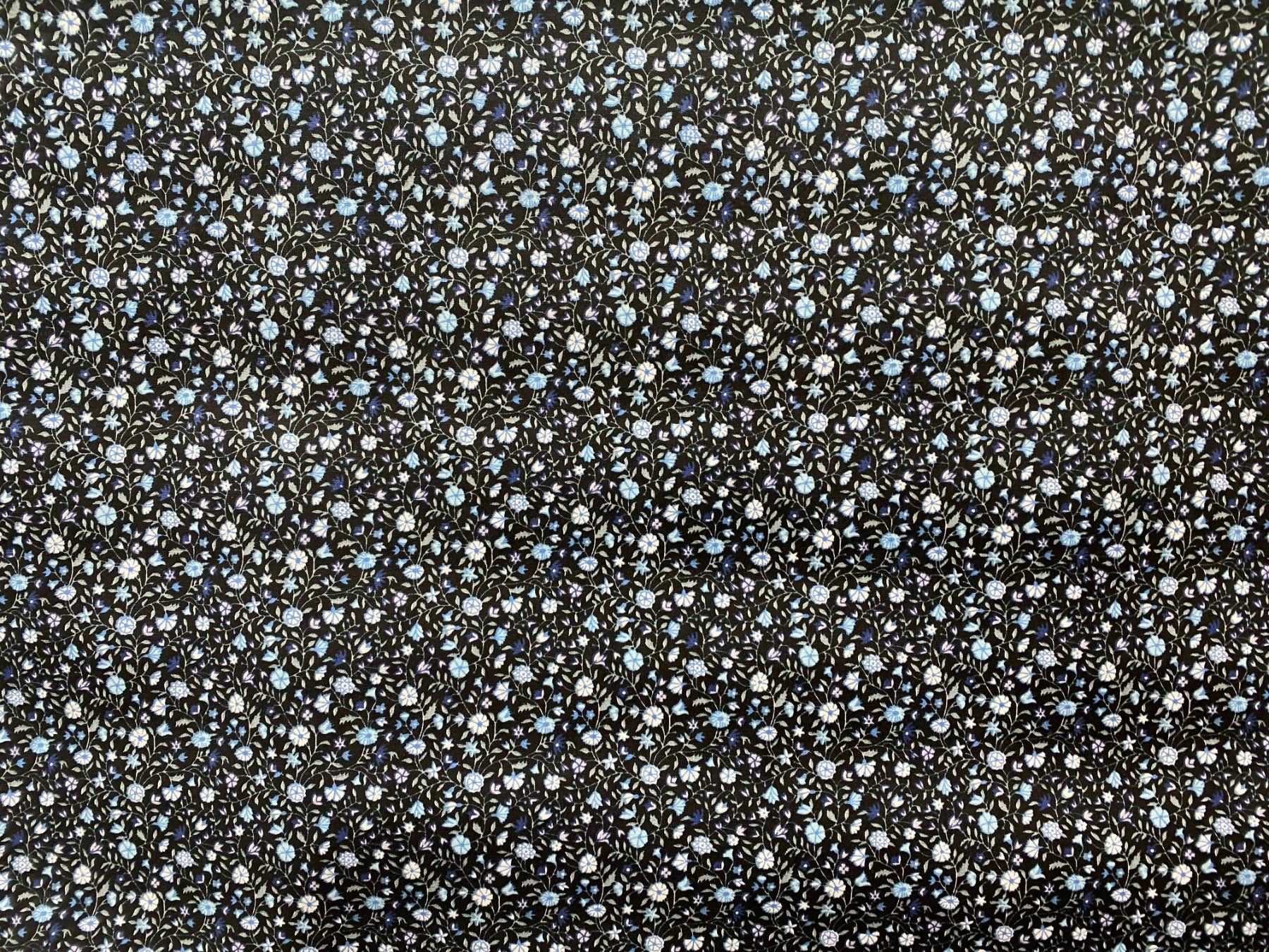 Tessuti: Tissu coton noir imprimé fleurs – Nuovo e nell'imballaggio originale da Préverenges venduto da mam_629h