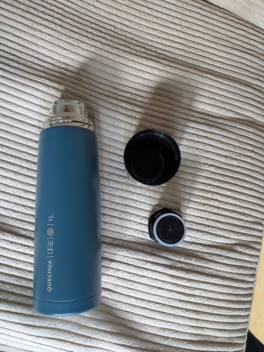 Trinkflaschen & Thermosflaschen: Quechua Thermosflasche neu! – Neu (gemäss Beschreibung) aus Zollikon von cattheduck