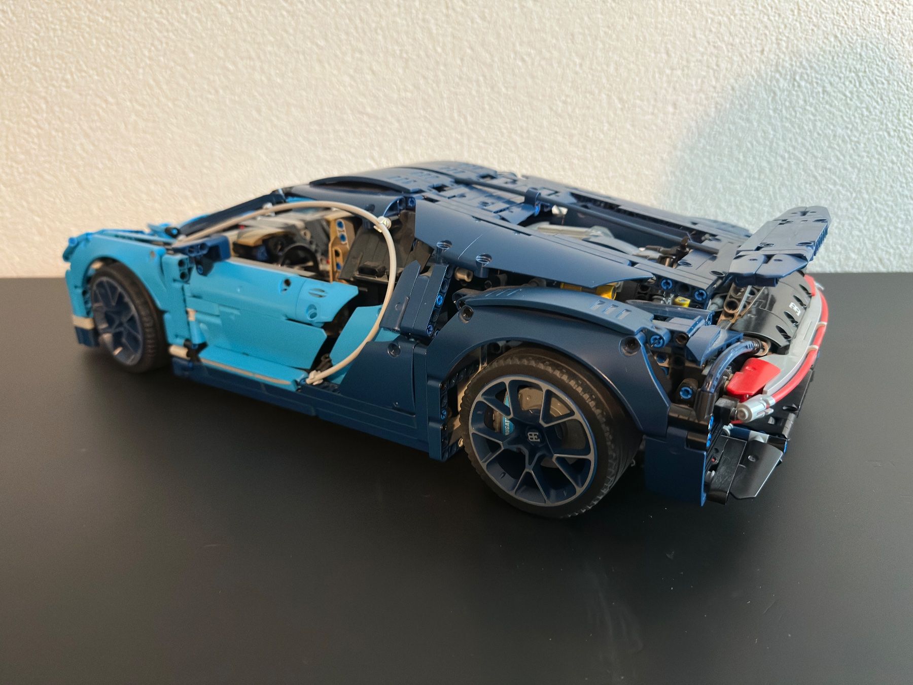 Lego Jeux de construction: LEGO Technic Bugatti Chiron - Set 42083 – D'occasion à Hittnau par LiLRabBbit 4