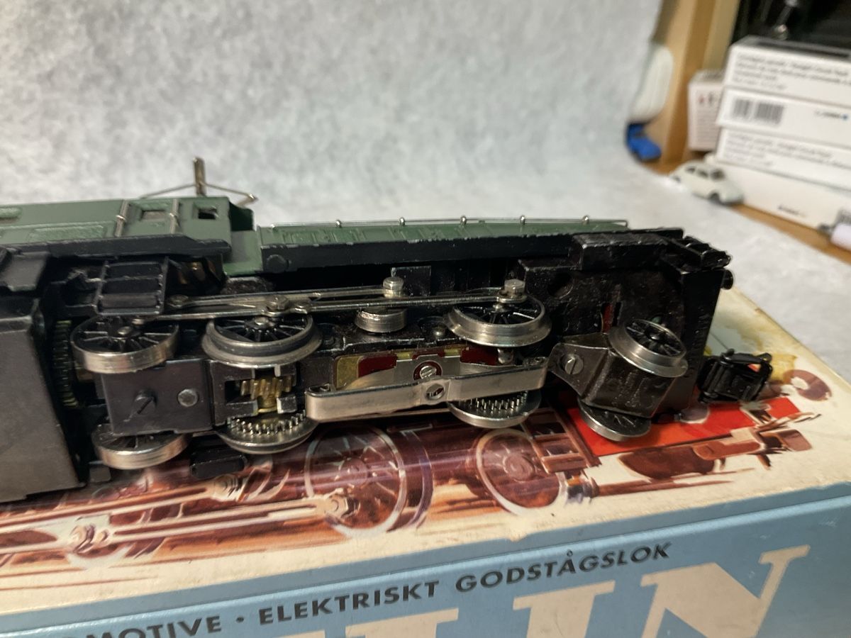 Märklin Modelleisenbahnen: Krokodil – Gebraucht aus Wald ZH von Sbbemilio 6