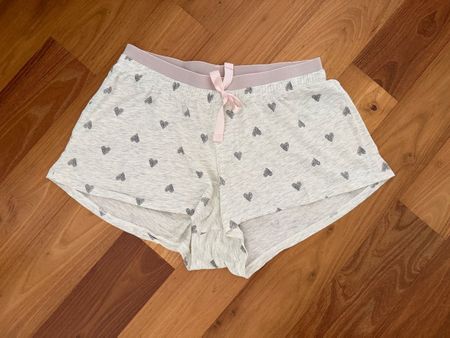 Pyjamahose Herzmuster beige Grau Gr 158/164 passend zum Somm