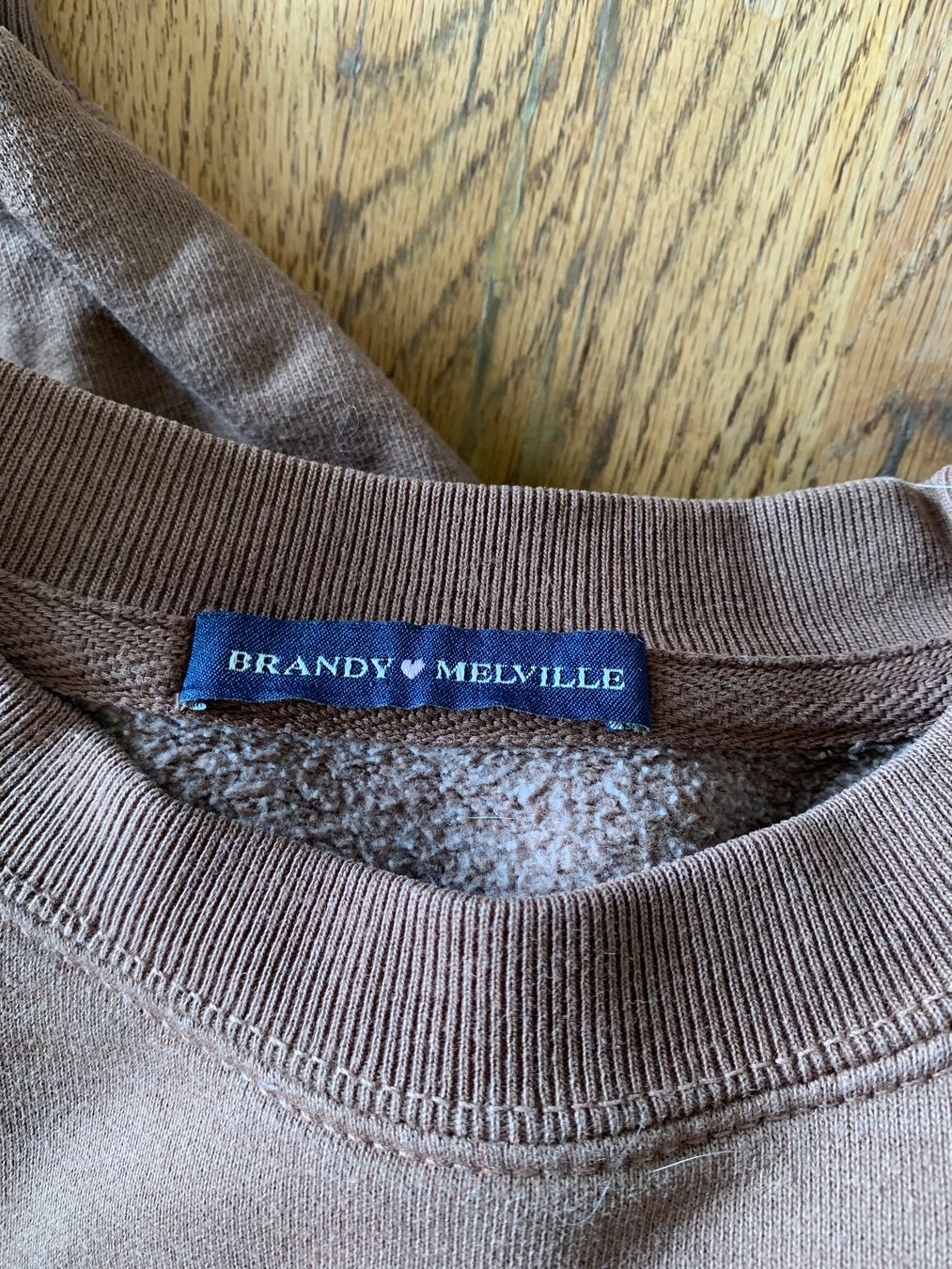 Brandy Melville Maglioni & Felpe: pull brun Brandy Melville – Usato da Genève venduto da sanchka0 1