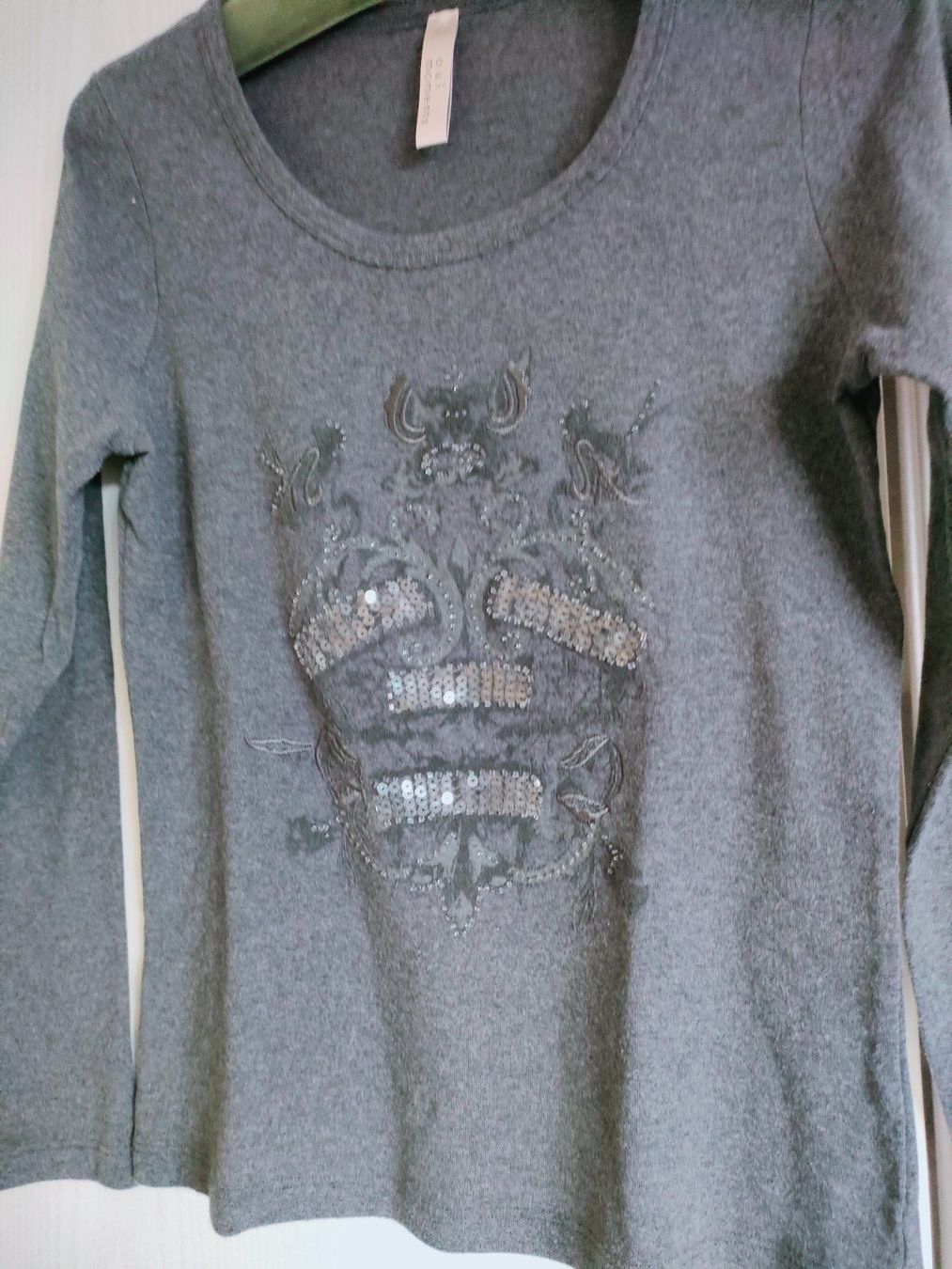 T-shirt: Pulli oui moments – Usato da Brugg AG venduto da Mashaba