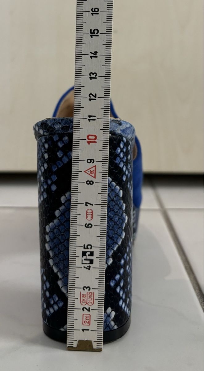 Scarpe da donna: Damen Schuhe, Gr. 37 – Usato da Zollikerberg venduto da Jvac2 3