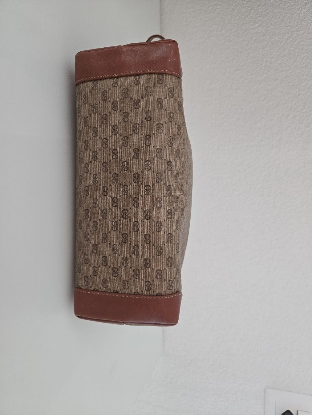 Gucci Custodie per cosmetici: Gucci Necessaire – Usato da Weinfelden venduto da lexamo94 7