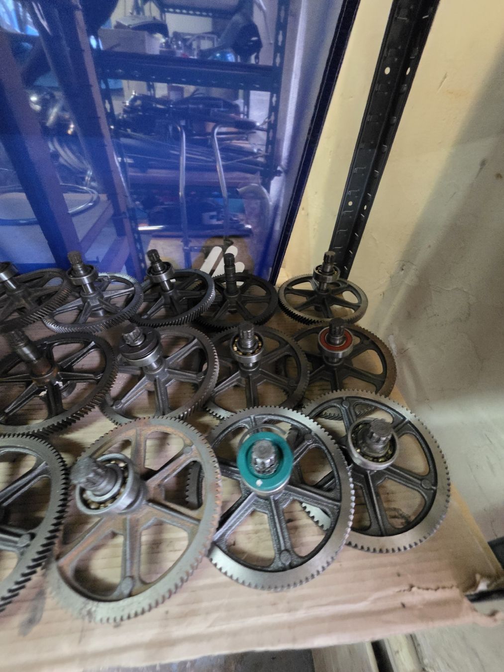 Pièces pour mobylette: Getriebe E50 und Kupplungskörbe – D'occasion à Lenggenwil par Opc_Power 4