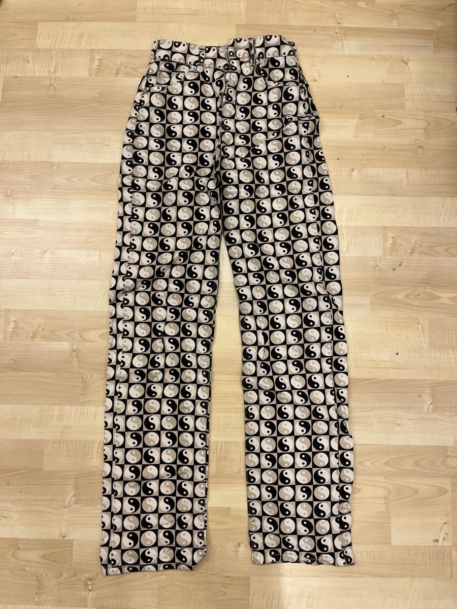 Pantaloni: Pull&Bear Yin Yang Hose - Gr. 36 – Usato da Meilen venduto da jes_c25c