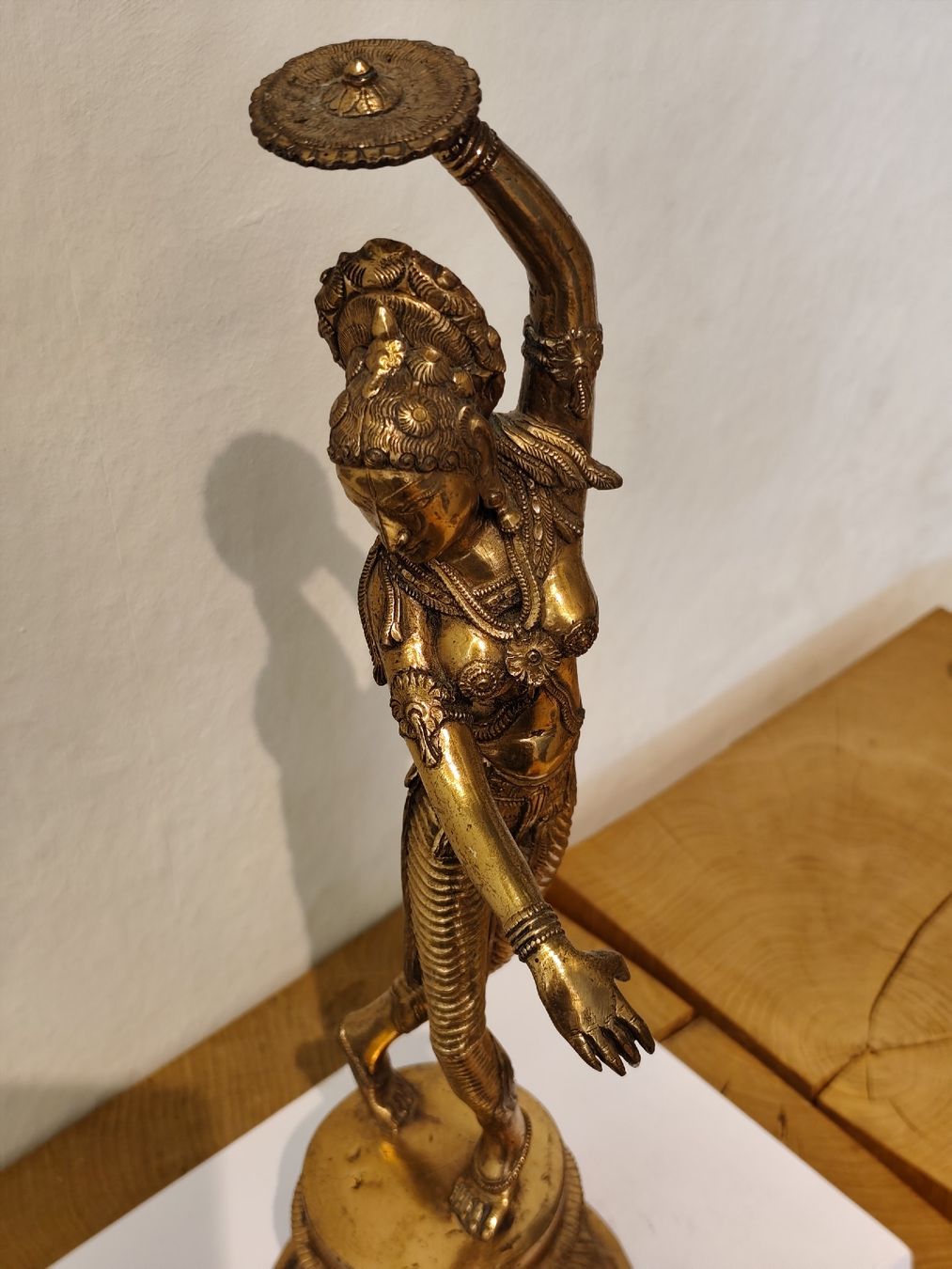 Skulpturen & Statuen: Alte Indische Tempeltänzerin Bronze  – Gebraucht aus Zürich von Top-Deal-Schweiz 2
