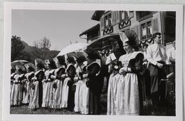 Foto E. Grubenmann, Appenzell, Fronleichnam, Trachten