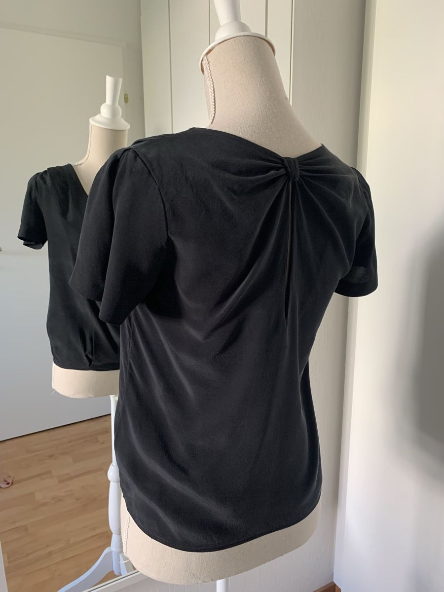 Sandro Top: Blouse en soie Sandro taille 1 – Nuovo (secondo la descrizione) da Gland venduto da TallyEva