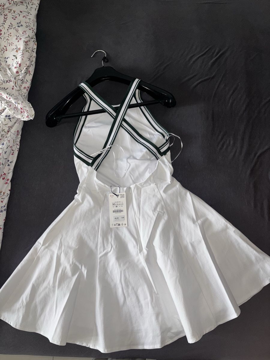 Zara Vestiti: White ZARA Dress Size M with tags – Nuovo (secondo la descrizione) da Zürich venduto da sve_p2cg 3
