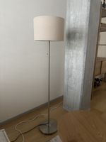 Stehlampe Metall Stoff Lampenschirm Beige guter Zustand